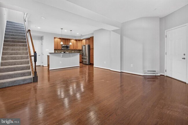 Foto del edificio - 1303 Cheswick Ln
