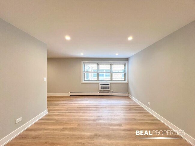 1 bedroom in CHICAGO IL 60657 - 1 bedroom in CHICAGO IL 60657 Apartment