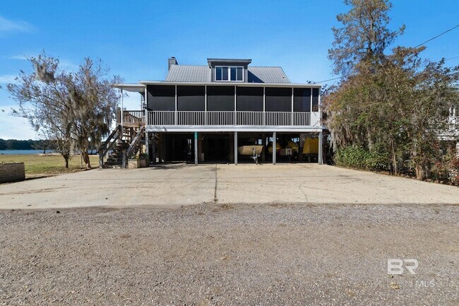 Foto del edificio - 41997 Bayou Rd
