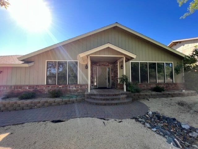 Building Photo - 3535 Southamton Dr.
