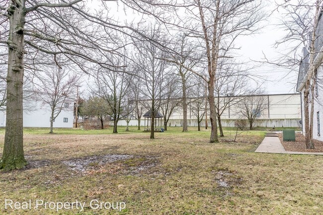 Building Photo - 202 Sieville Ave