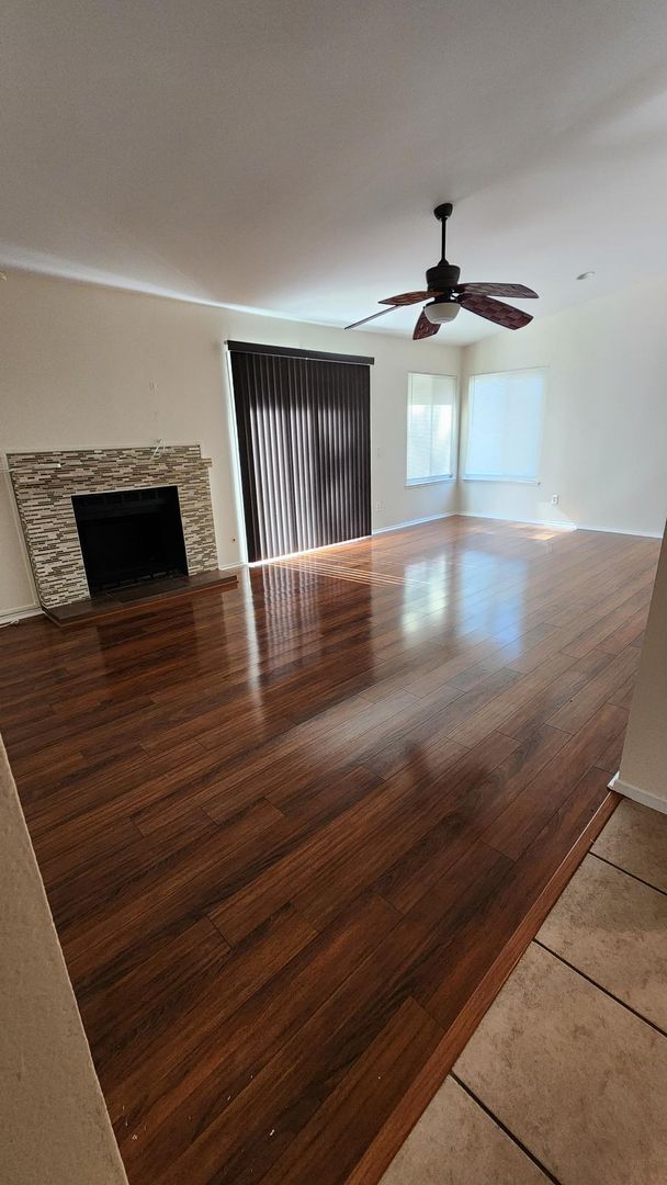 Building Photo - AVAILABLE NOW!! North San Bernardino