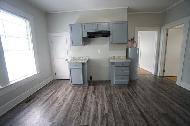 Foto del edificio - 4335 Jackson St