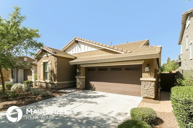 Building Photo - 2336 N Alsap Rd