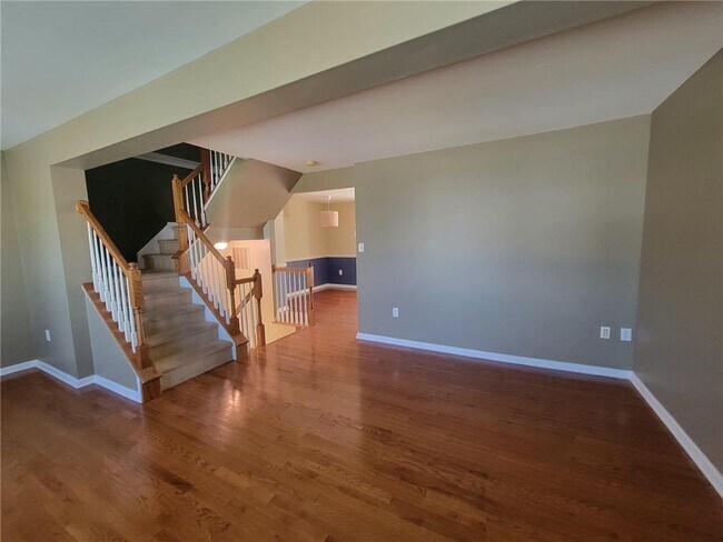 Foto del edificio - 1045 Sparrow Way