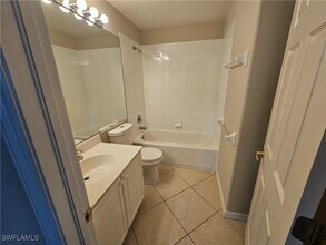 Building Photo - 11008 Mill Creek Way