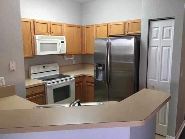 Building Photo - 3044 Grandiflora Dr