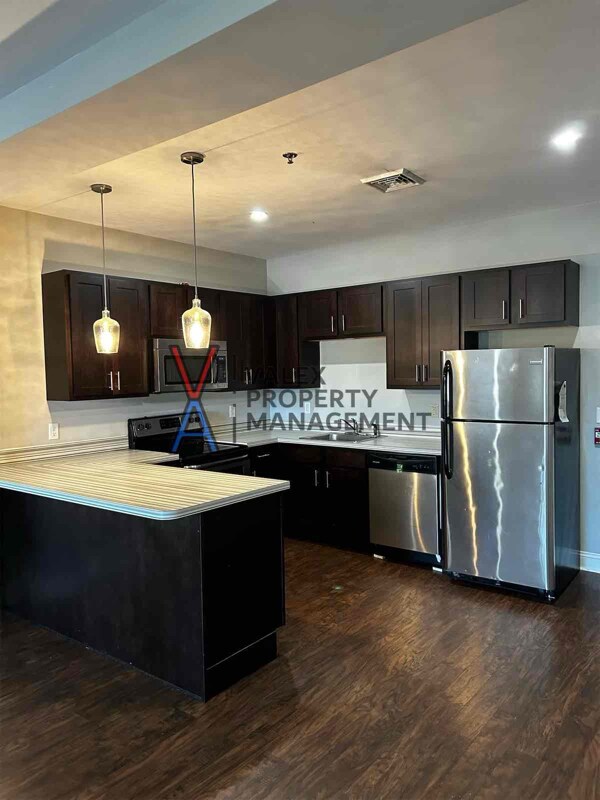 Foto del edificio - 970 Ridge Ave