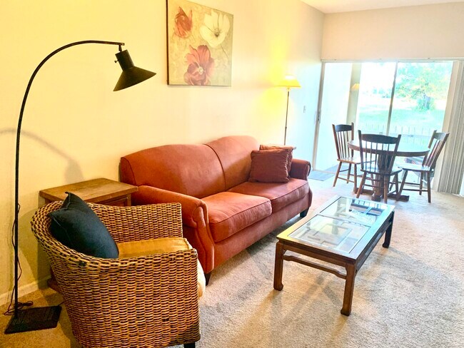 Foto del edificio - 2080 Greenview Shores Blvd