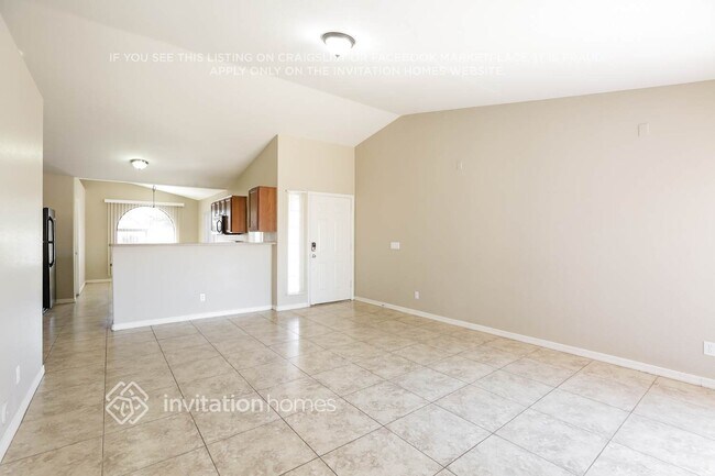 Building Photo - 3044 W Chanute Pass
