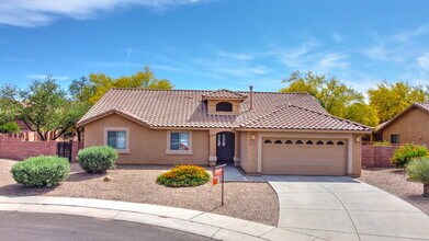 Building Photo - 1050 E Providence Canyon Dr