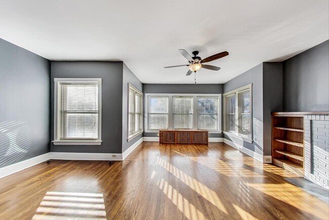 Foto del edificio - 3334 W Wilson Ave