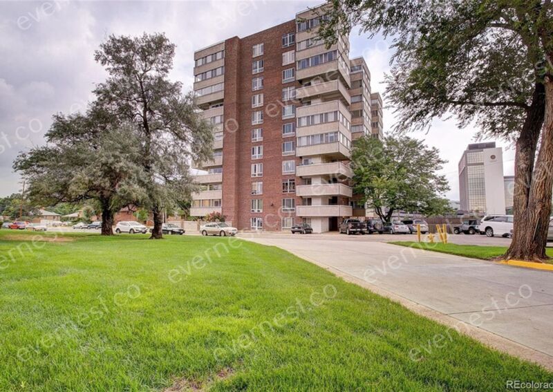 Foto principal - 1888 S Jackson St