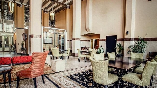 Foto del edificio - 221 W Lancaster Ave