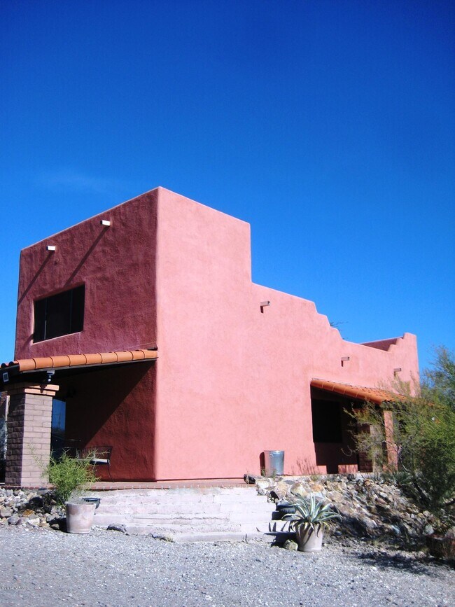 Foto del edificio - 2801 Paradise Mountain Rd