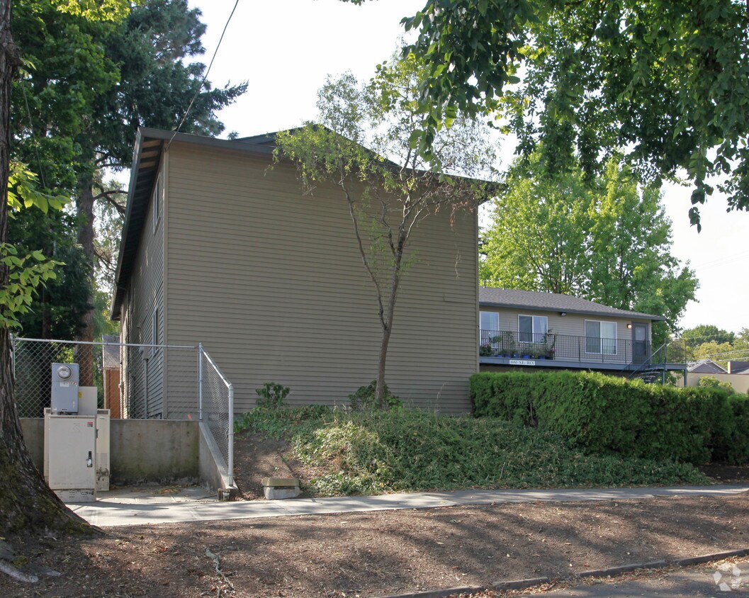 Building Photo - Tindall Terrace Ii
