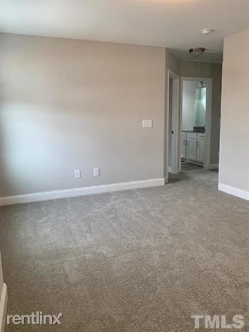 Building Photo - 3 br, 2.5 bath House - 59 Greenview St