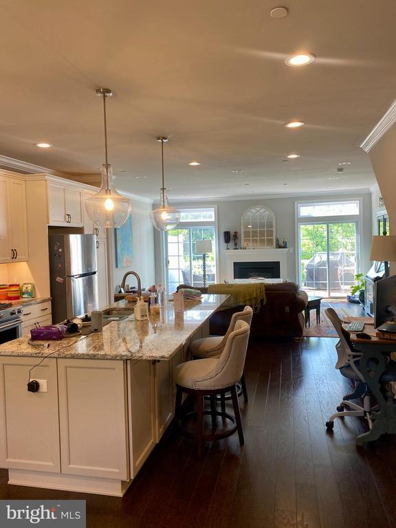 301 S Valley Rd, Devon, PA 19333 Townhome Rentals in Devon PA