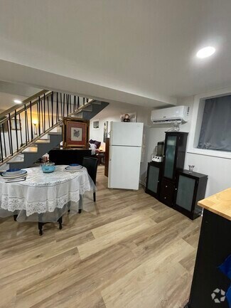 Building Photo - 3833 Startown Rd