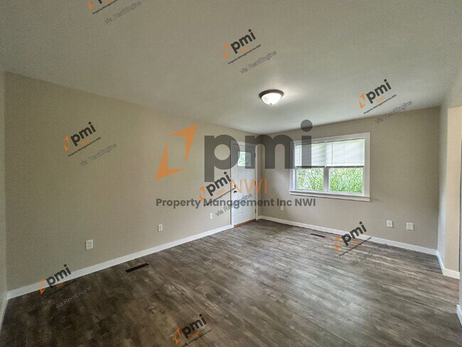Foto del edificio - 2908 Oakdale Ave