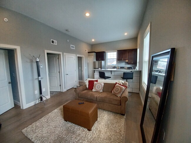 Foto del edificio - 1786 W Willis St