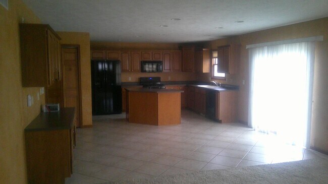 Foto del edificio - Large single family Home