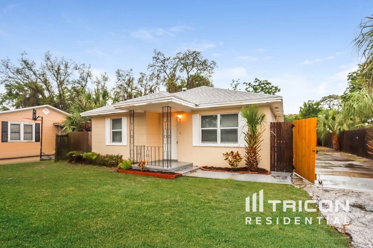 Primary Photo - 612 Yelvington Avenue Clearwater FL