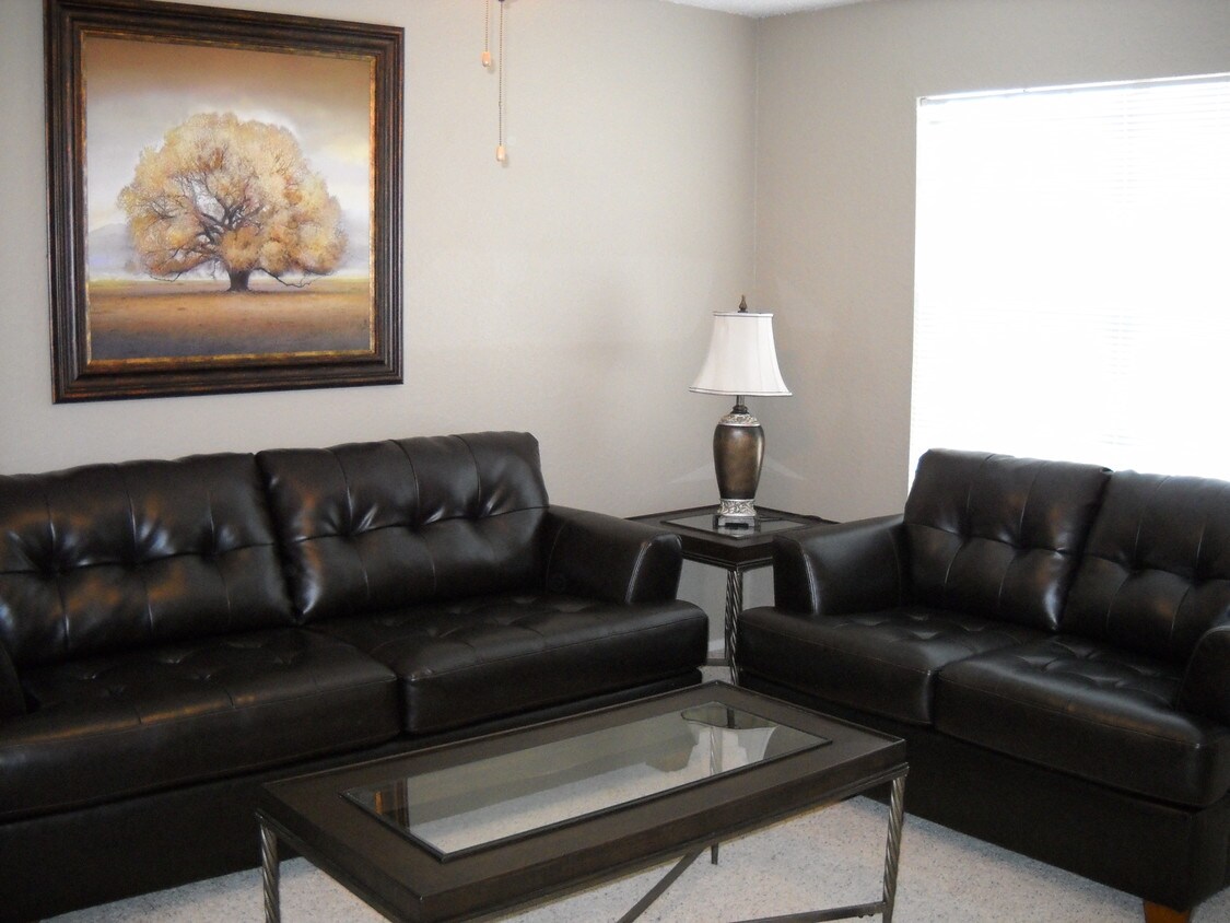 Primary Photo - 2218 Bordeaux Dr
