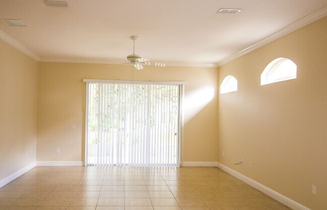 Building Photo - Available Now!! Villa style home located i...