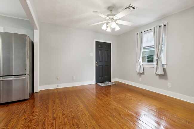 Foto del edificio - 209 Vine St