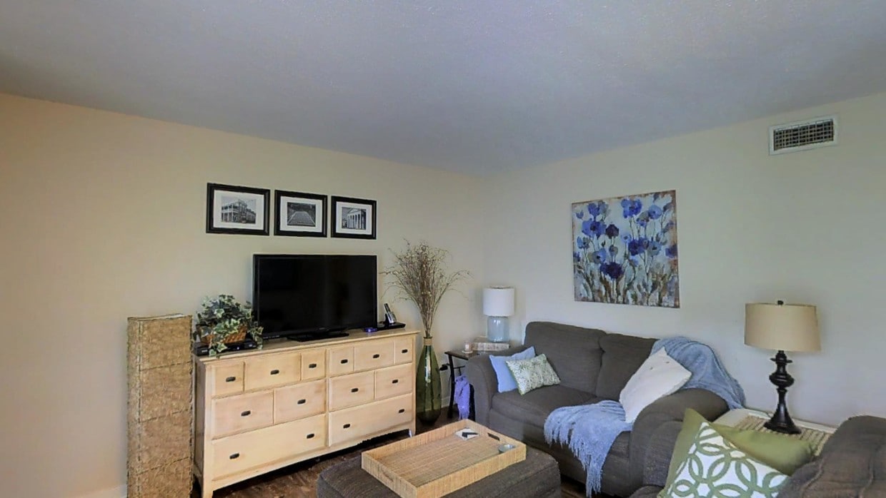 Photo - Vieux Carre Apartments