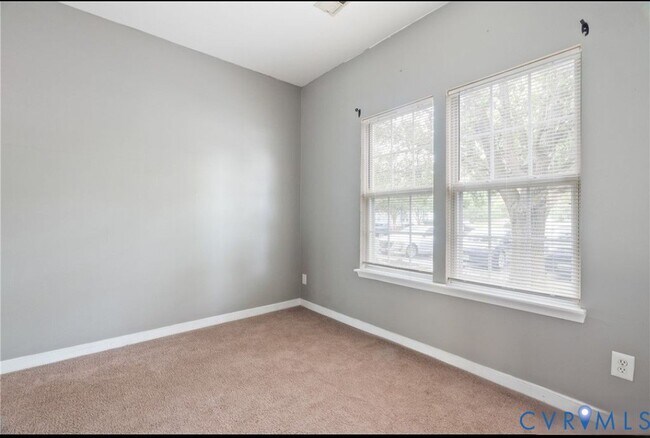 Foto del edificio - 2914 Mary Beth Ln