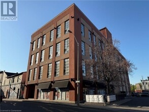 Building Photo - 11 Rebecca St