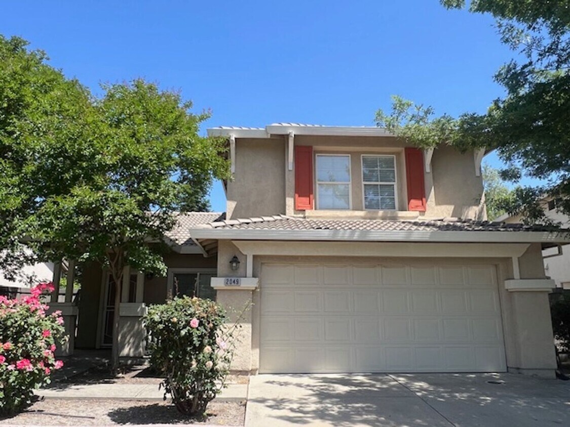 Foto principal - LOVELY 3 BEDROOM HOME IN NORTH NATOMAS!!