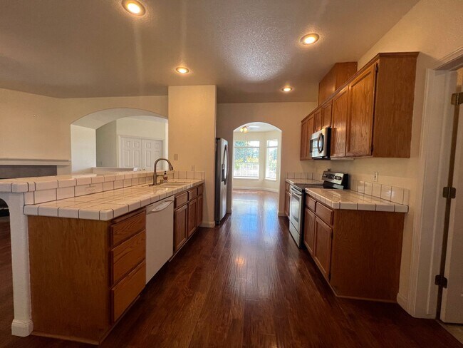 Foto del edificio - 3/2/2 Gorgeous Home In Gardnerville - Ruhe...