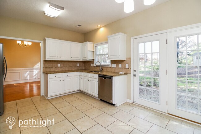 Building Photo - 6301 Rye Mill Ct, Greensboro, NC, 27410
