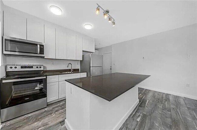 Foto del edificio - 1036 SW 5th St