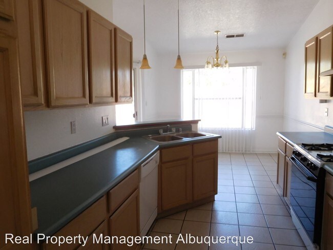 Building Photo - 8223 Emerald Sky Ave SW