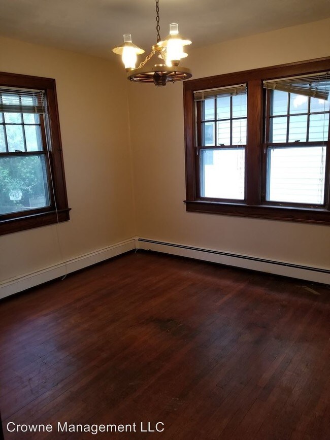 Building Photo - 3 br, 1 bath House - 1767 Hamilton Ave