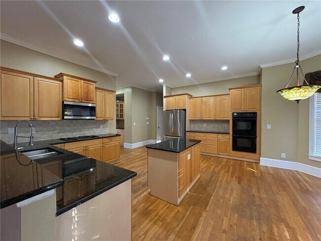 Building Photo - 5930 Abbotts Run Tr