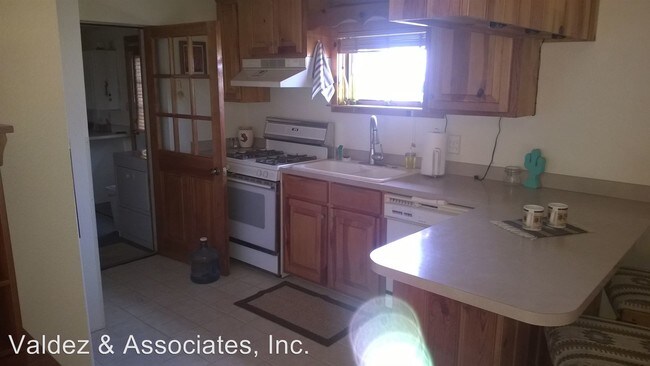 Foto del edificio - Studio, 1 bath House - 97B Arroyo Coyote Road