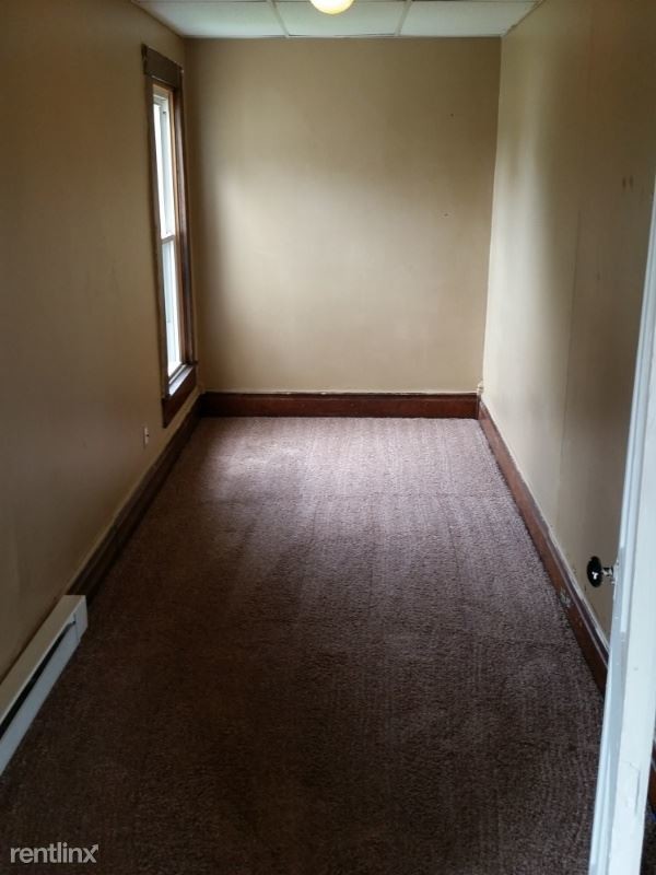 Building Photo - 1 br, 1 bath Apartment - 525 1/2 Brice St