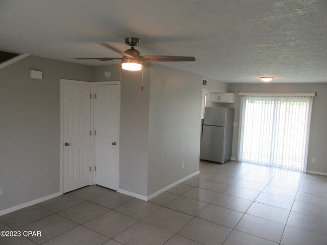 Building Photo - 2917 Ormond Ave