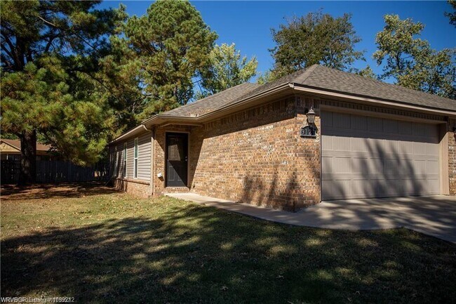Foto del edificio - 9127 Fresno Cir