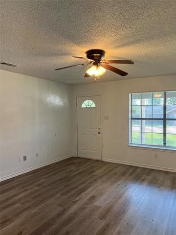 Building Photo - 201 Melody Cir