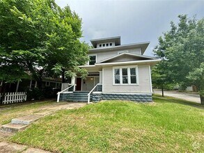 Building Photo - 1627 Alston Ave