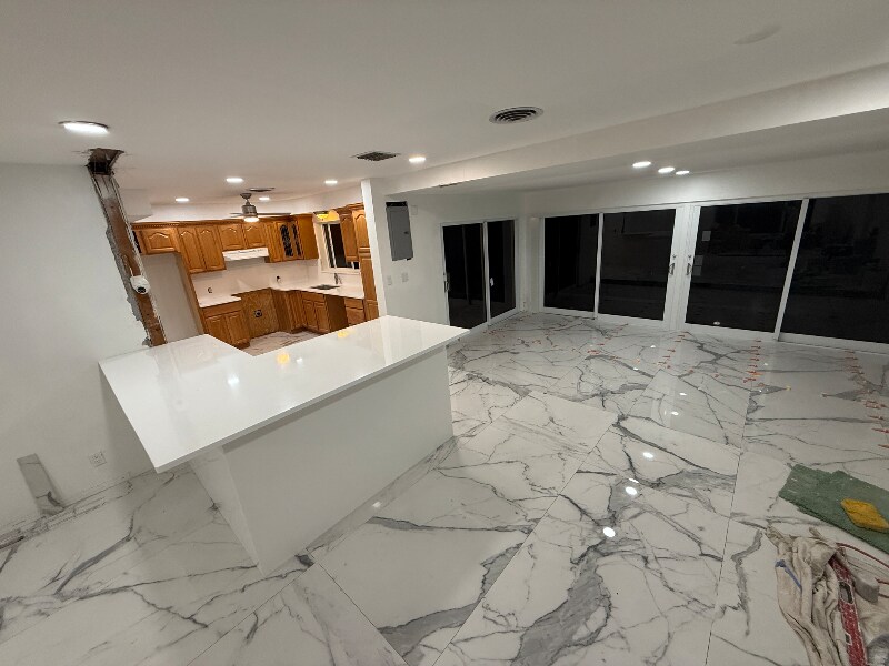 Foto del edificio - 2685 SE 5th St
