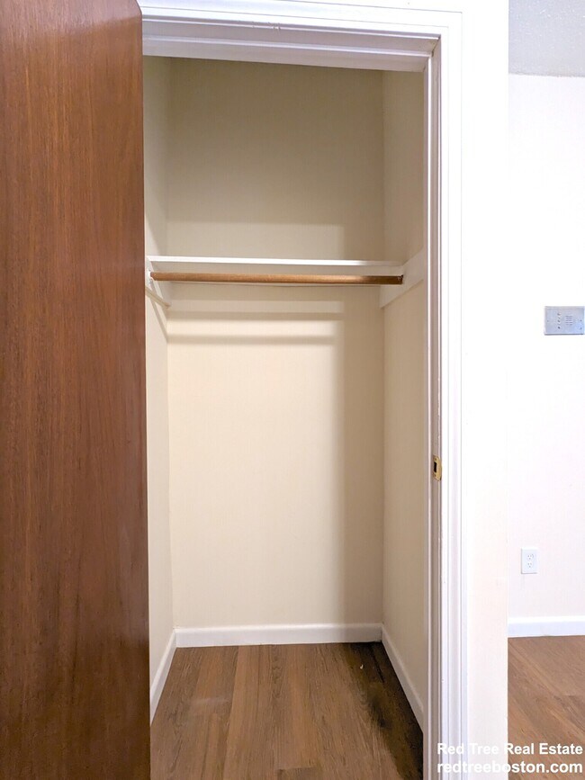 Foto del edificio - 46 S Huntington Ave