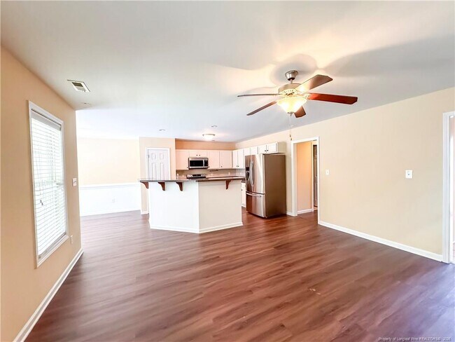 Foto del edificio - 865 Fairfield Cir