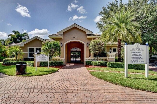 Building Photo - 5418 Sunseeker Blvd